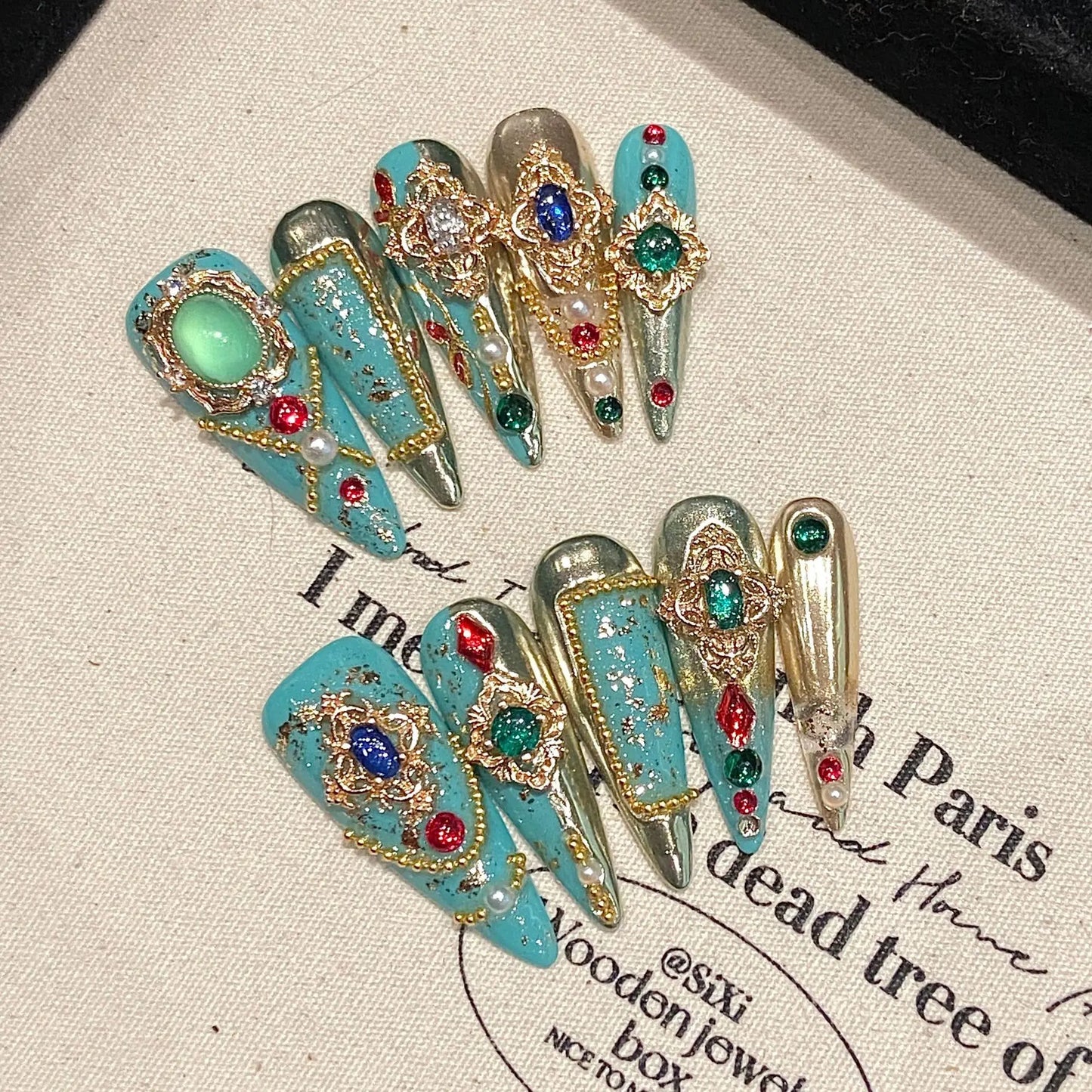 10p Wedding Flash Gold Nails