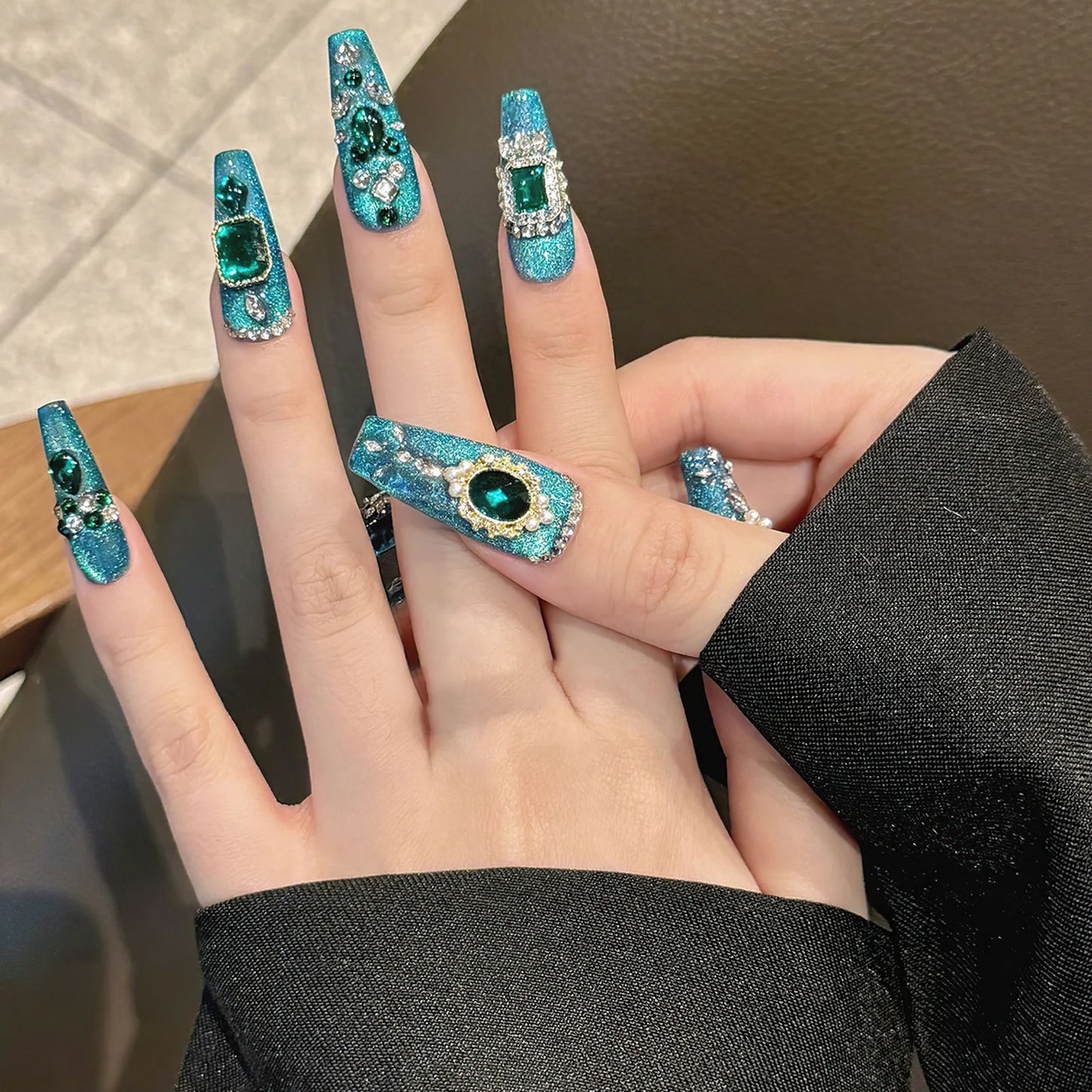 10pcs Handmade Emerald Nails
