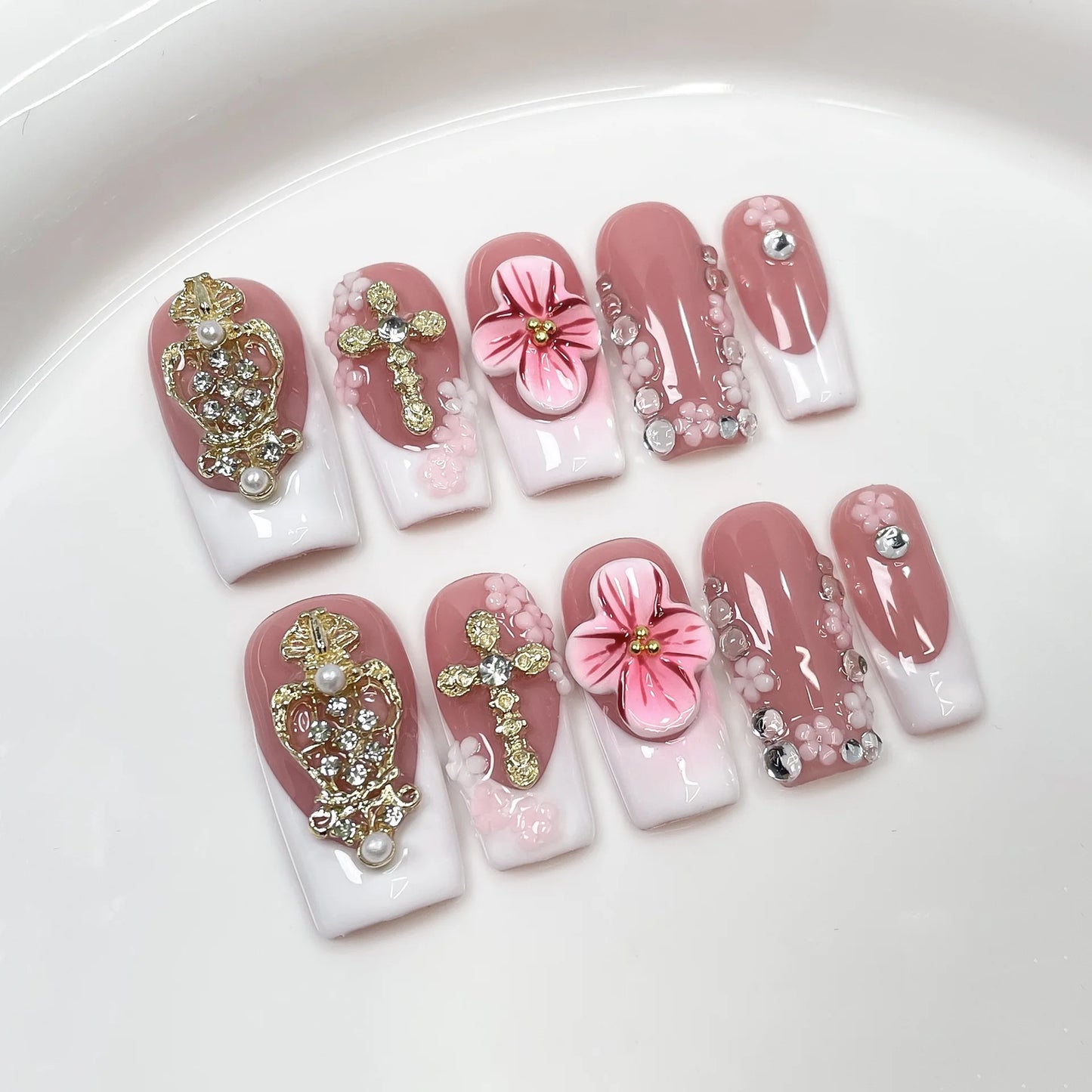 10P Nude Pink Nails